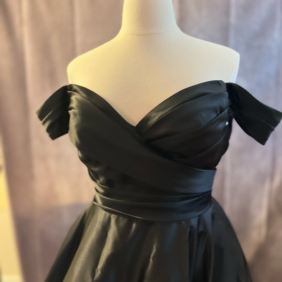 Elegant Black Off-Shoulder Dress Honor MJ1003 - Picture 7 of 8